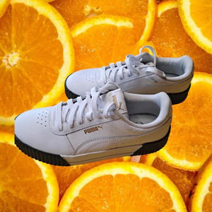 Puma Soft Foam‎ White and Black Sneakers Size 7.5